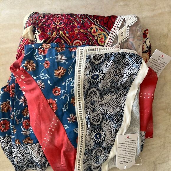 NWT 2 Dress bundle in small - Picture 1 of 3